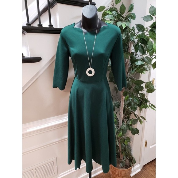 SHEIN Women's Green Polyester Round Neck 3/4 Sleeve Casual Knee Length Dress 2 - Picture 1 of 13